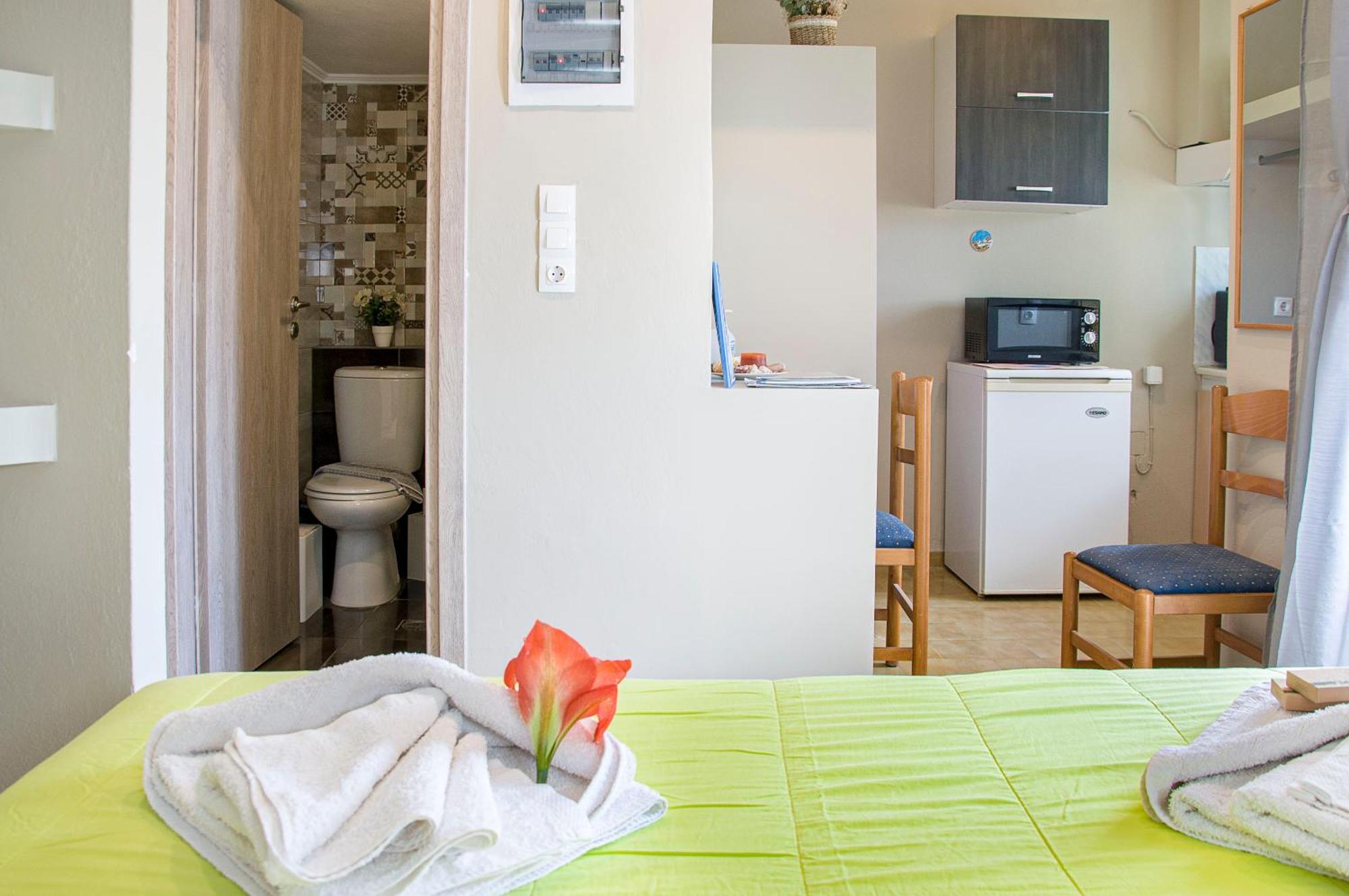 Aparthotel Christina 2*
