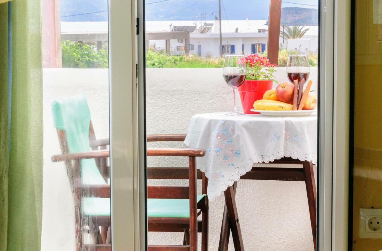 Christina Aparthotel Adamantas (Milos)